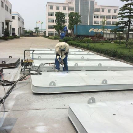 Скользящая передняя панель с низким сопротивлением